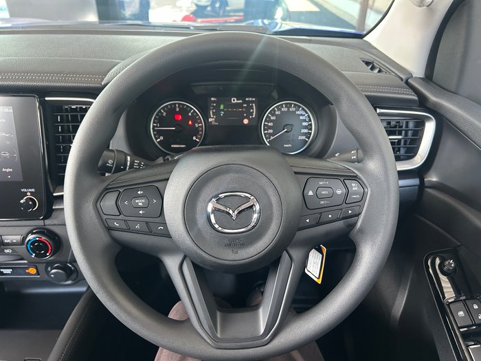 2025 Mazda BT-50 XT