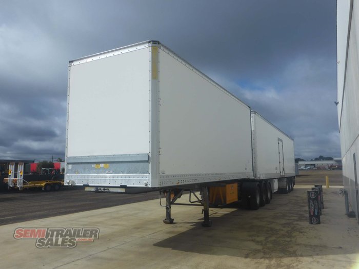 2002 Maxitrans 34 Pallet Pantech B Double Set