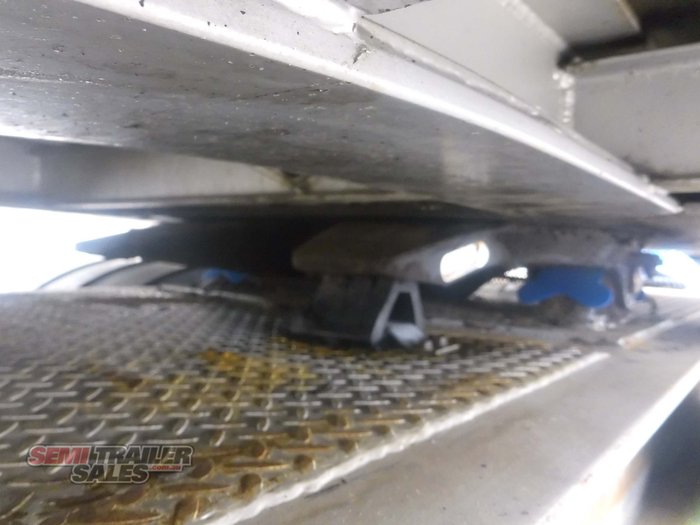 2002 Maxitrans 34 Pallet Pantech B Double Set