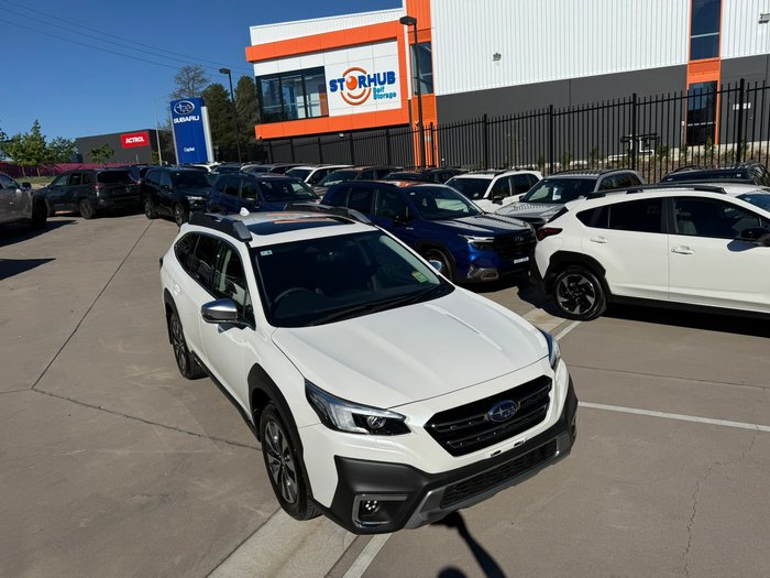 2025 Subaru Outback AWD Touring XT