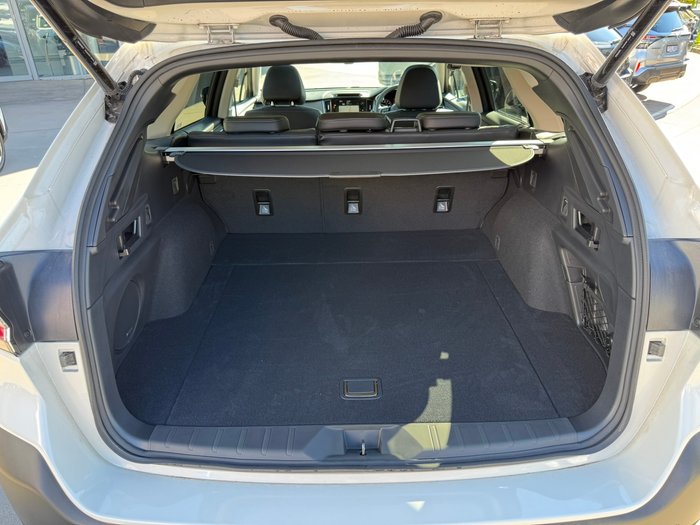 2025 Subaru Outback AWD Touring XT