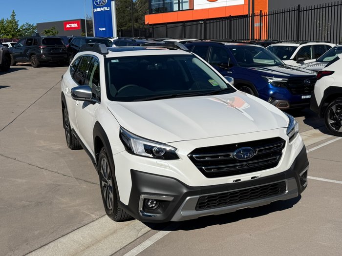 2025 Subaru Outback AWD Touring XT