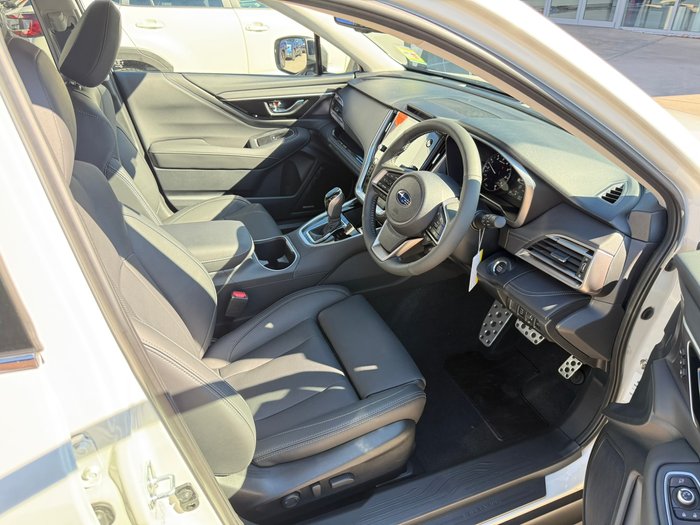2025 Subaru Outback AWD Touring XT