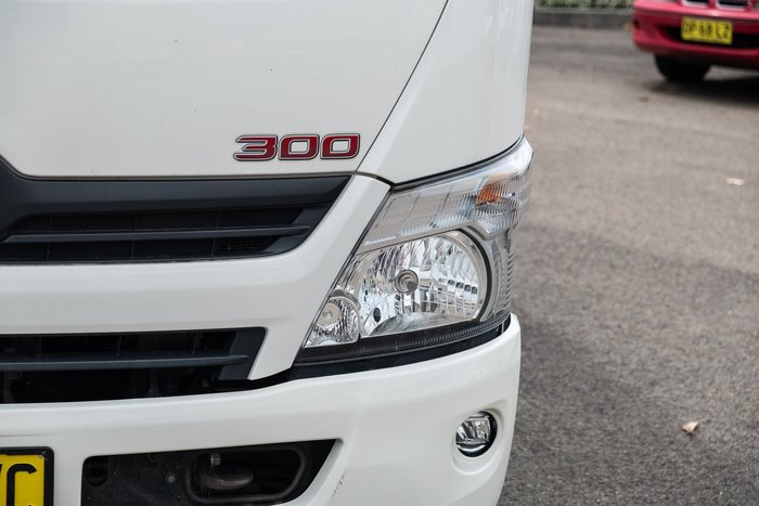 2019 Hino 300 Series