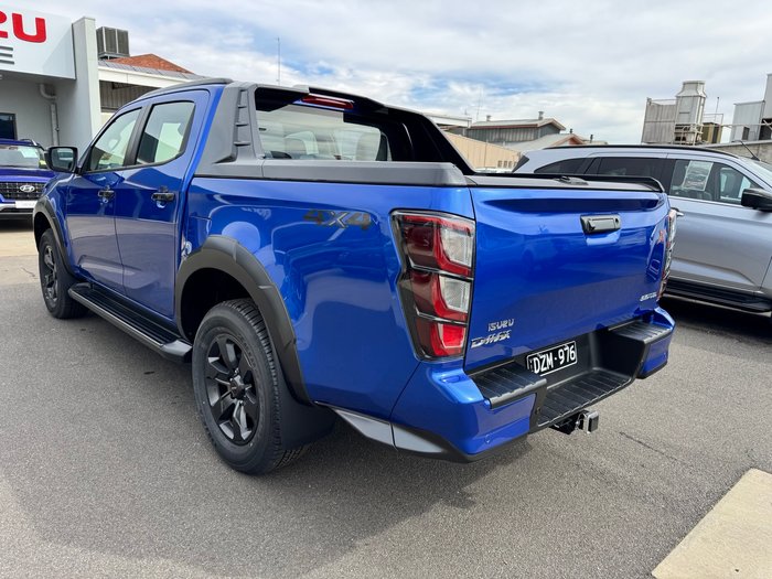 2025 ISUZU D-MAX XT