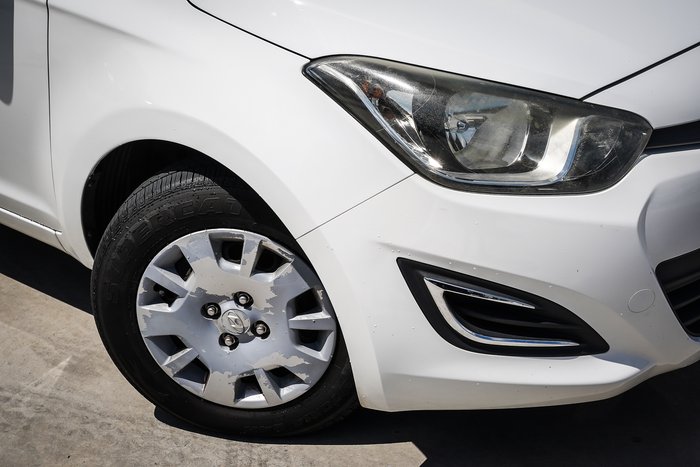 2015 HYUNDAI i20 ACTIVE