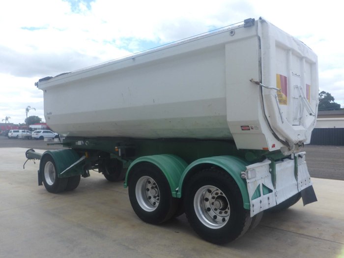 2009 Roadwest Superdog Tipper