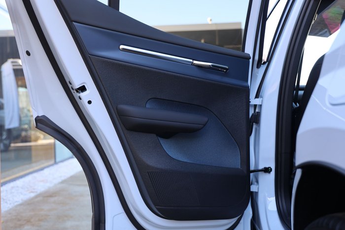 2026 Volvo EX30 Ultra P5 Long Range