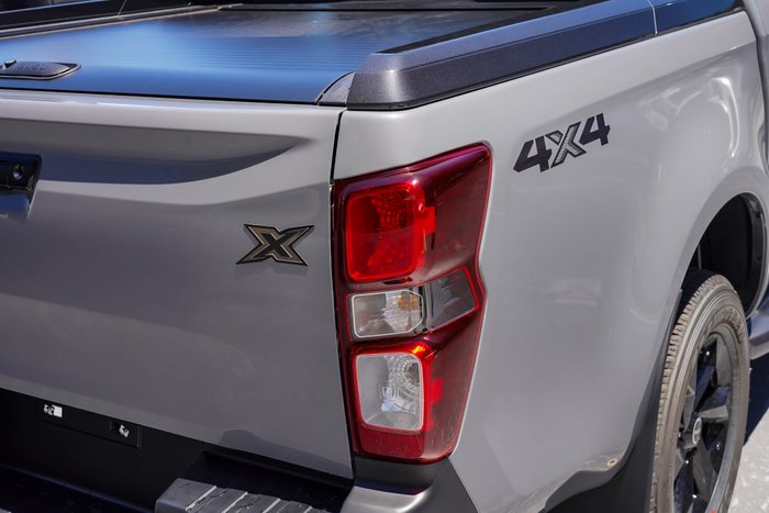 2025 Isuzu D-MAX X-RIDER