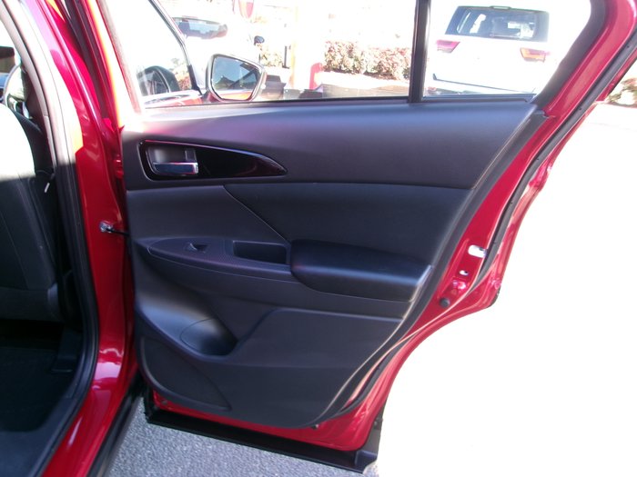 2019 MITSUBISHI ECLIPSE CROSS ES (2WD)