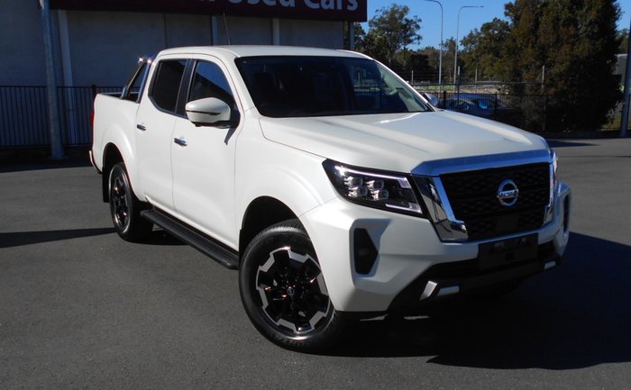 2025 Nissan Navara ST-X