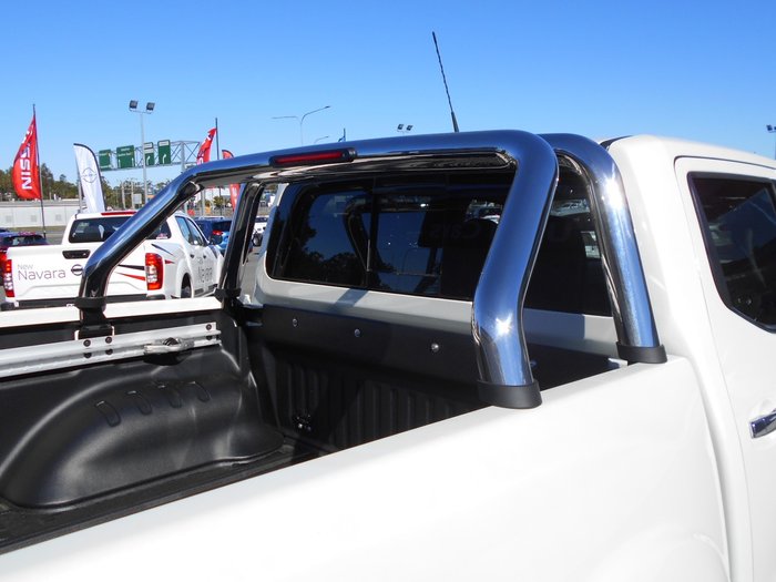 2025 Nissan Navara ST-X