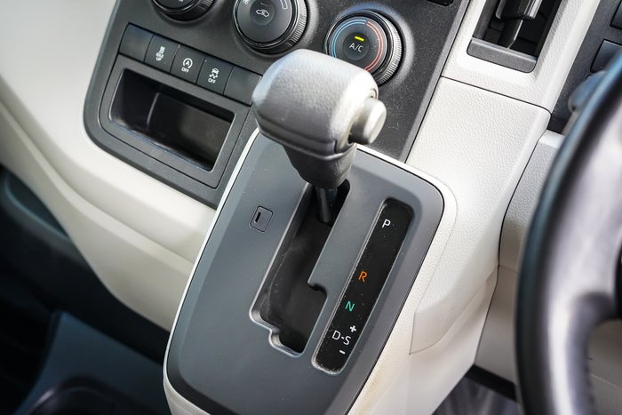 2021 Toyota HIACE LWB