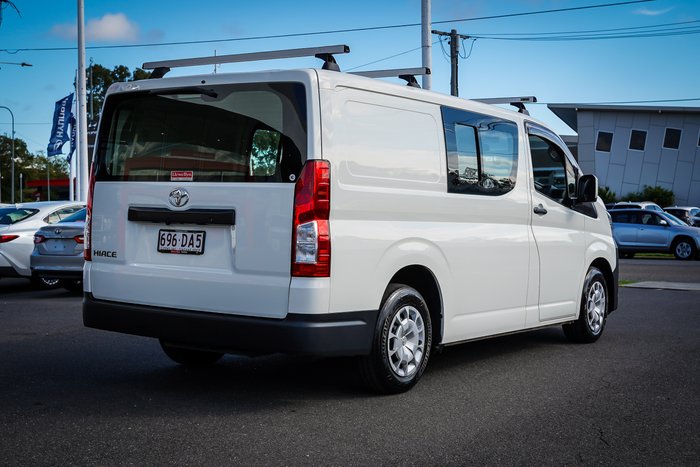 2021 Toyota HIACE LWB