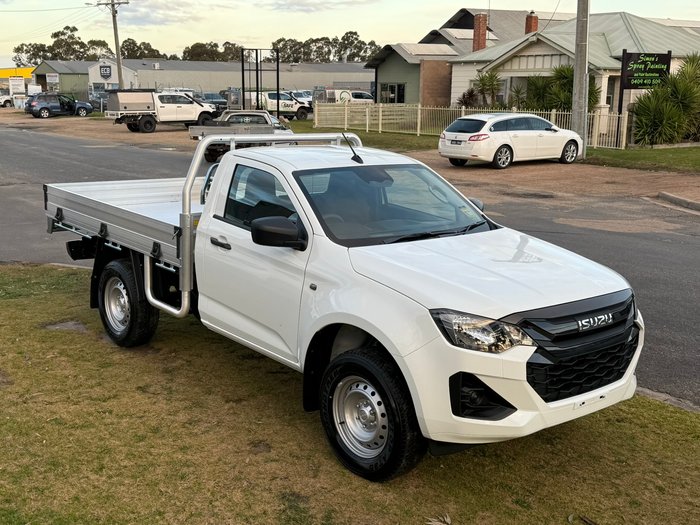 2025 Isuzu D-MAX SX