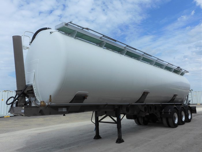 2007 Boomer Tipping Bulk Tanker