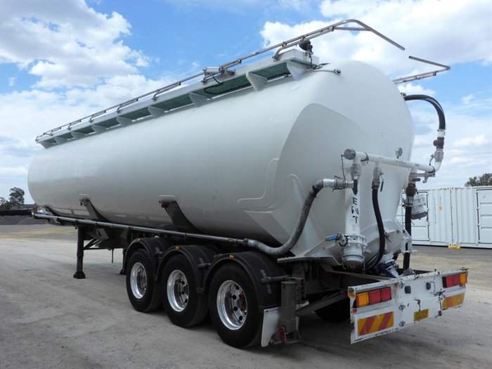 2007 Boomer Tipping Bulk Tanker