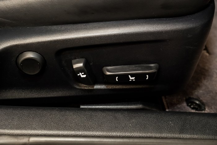 2016 Lexus IS200T Luxury 2.0L Turbo Automatic Sedan