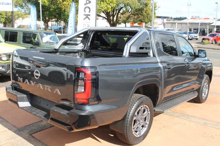 2026 Nissan Navara ST-X