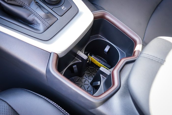2025 Toyota RAV 4 Hybrid Cruiser-AWD