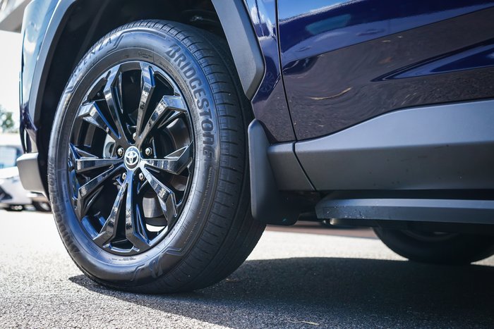 2025 Toyota RAV 4 Hybrid Cruiser-AWD