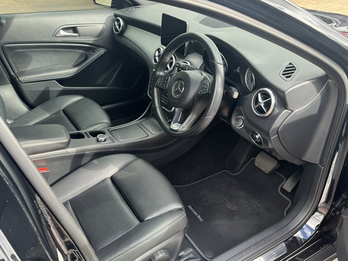 2016 Mercedes-Benz GLA-Class GLA180