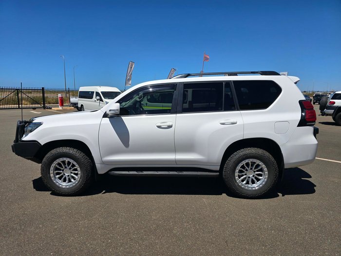 2021 Toyota Prado GXL White