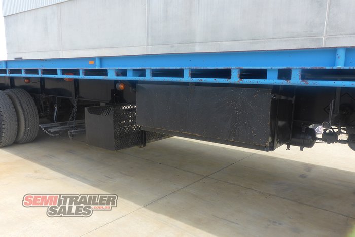 1998 Haulmark 41FT - 59FT Flat Top Extendable