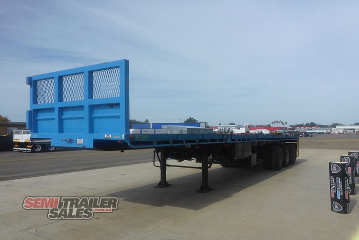 1998 Haulmark 41FT - 59FT Flat Top Extendable