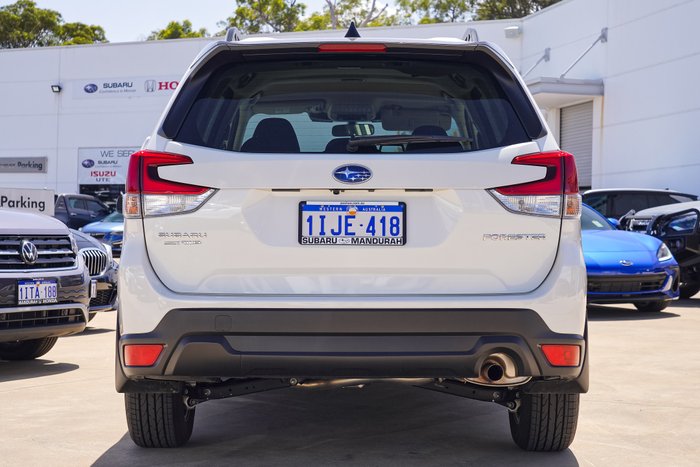 2024 Subaru Forester 2.5i