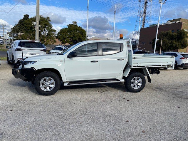 2021 MITSUBISHI Triton GLX+