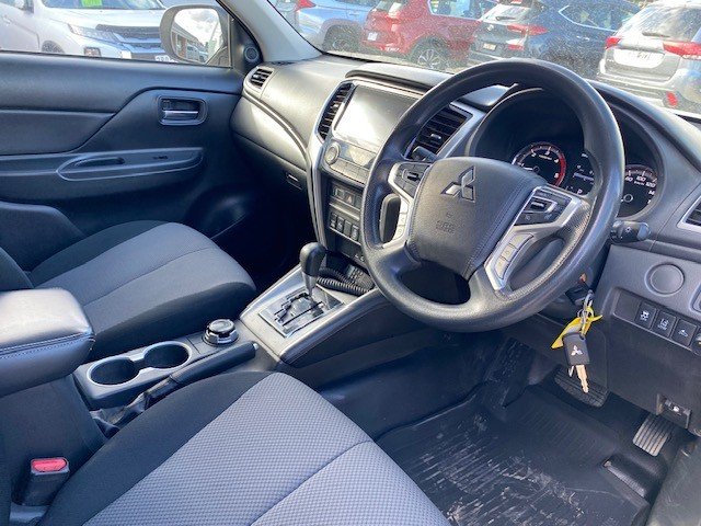 2021 MITSUBISHI Triton GLX+