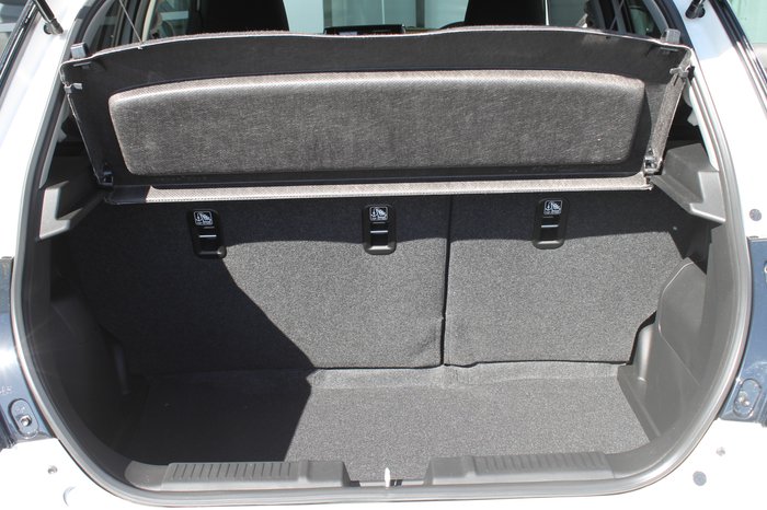 2025 Suzuki Swift Hybrid Plus