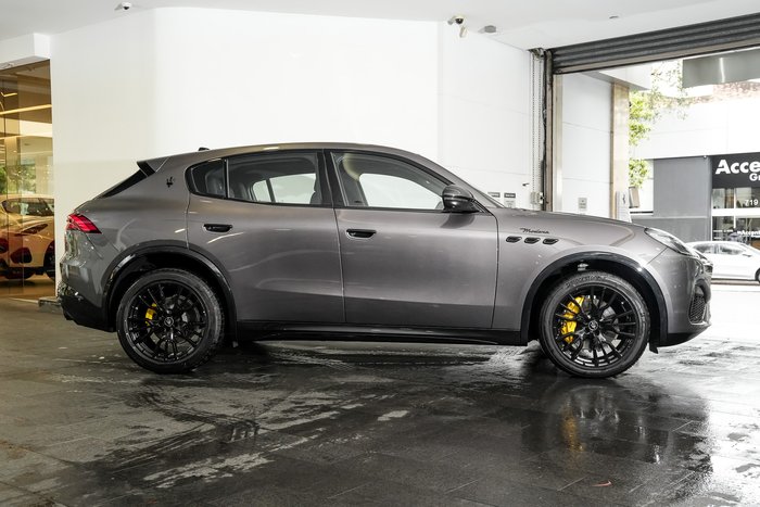 2025 Maserati Grecale MODENA 330HP HYBRID GRIGIO LAVA