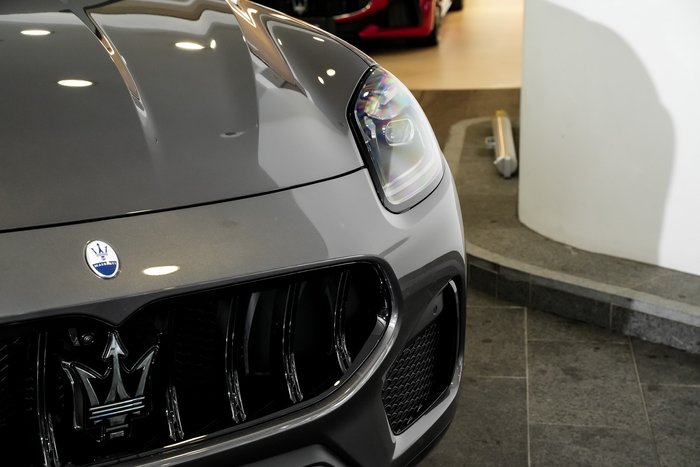 2025 Maserati Grecale MODENA 330HP HYBRID GRIGIO LAVA