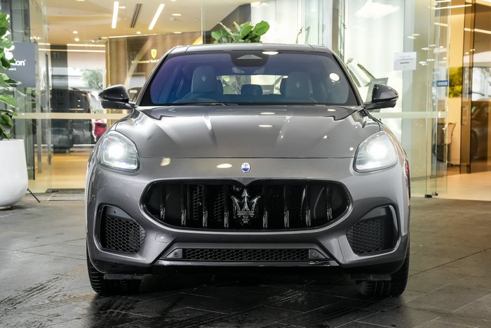 2025 Maserati Grecale MODENA 330HP HYBRID GRIGIO LAVA