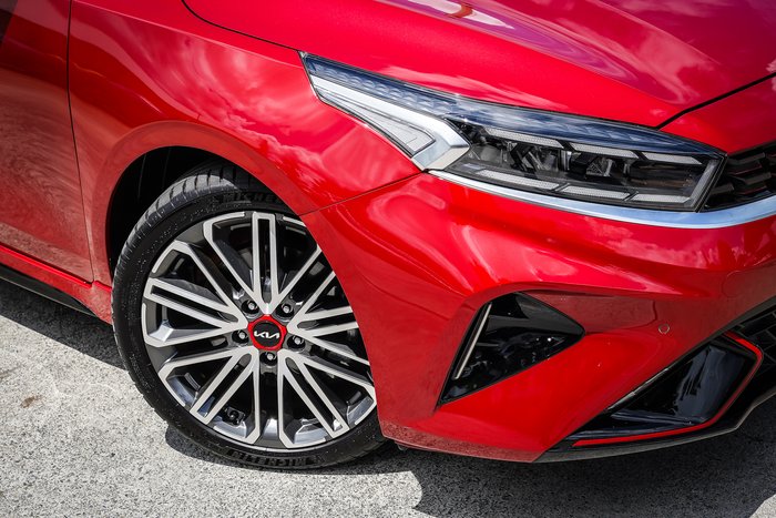 2023 KIA CERATO GT