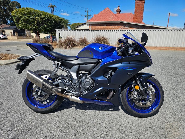 2022 Yamaha YZFR7 HO Blue