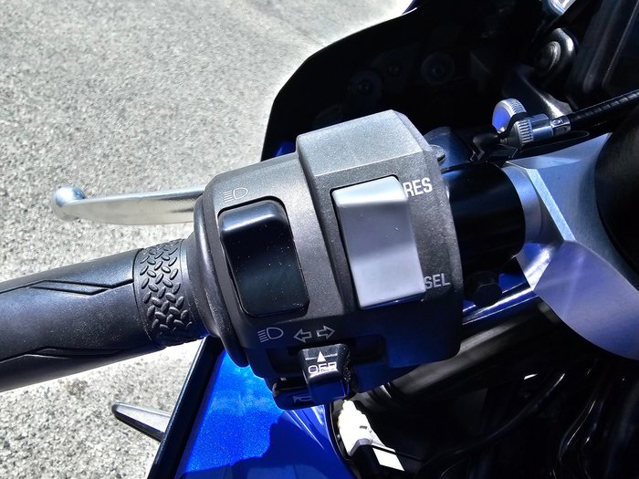 2022 Yamaha YZFR7 HO Blue