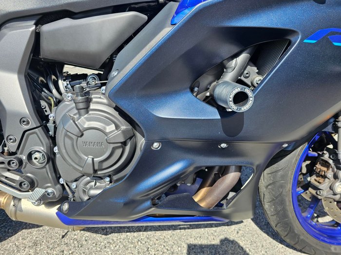 2022 Yamaha YZFR7 HO Blue
