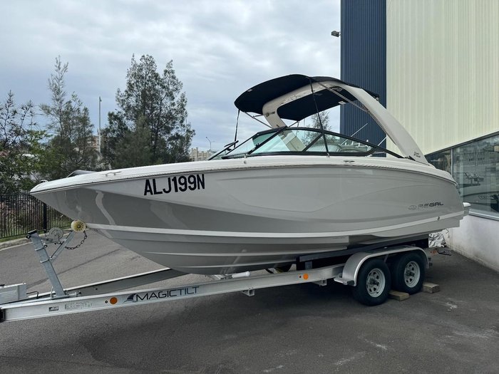 2022 REGAL 23 OBX