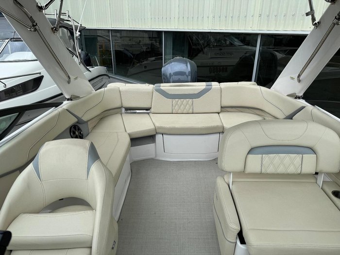 2022 REGAL 23 OBX