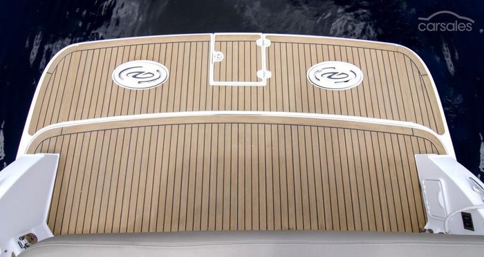 2025 Regal 33 Express