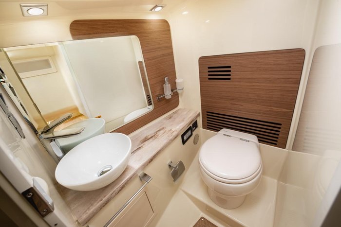 2025 Chris Craft Launch 31 GT