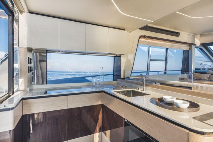 2023 Absolute 47 FLY