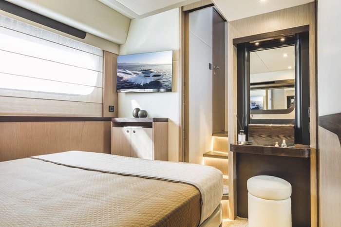 2023 Absolute 47 FLY