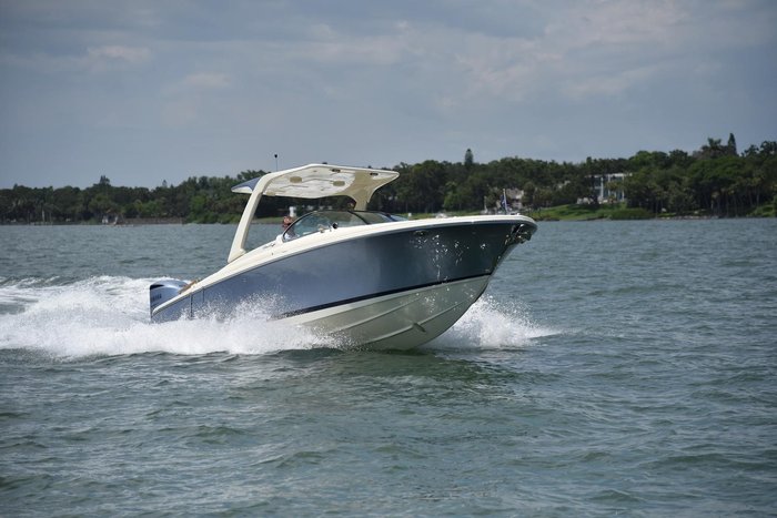 2026 Chris Craft Launch 28 GT