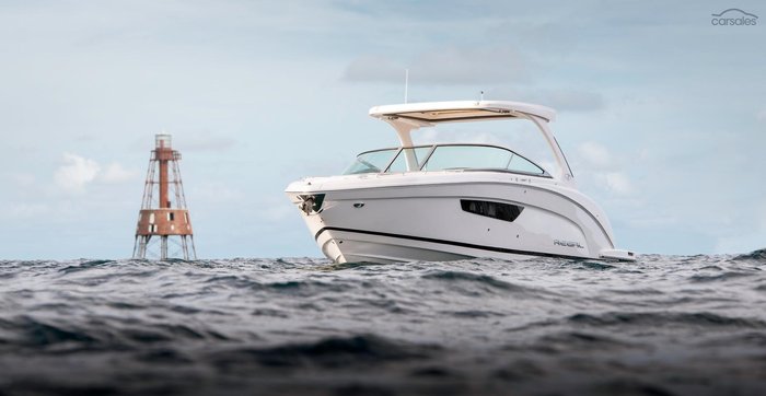 2026 REGAL 33 OBX
