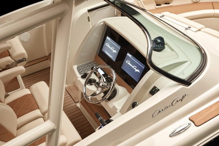 2025 Chris Craft Calypso 30