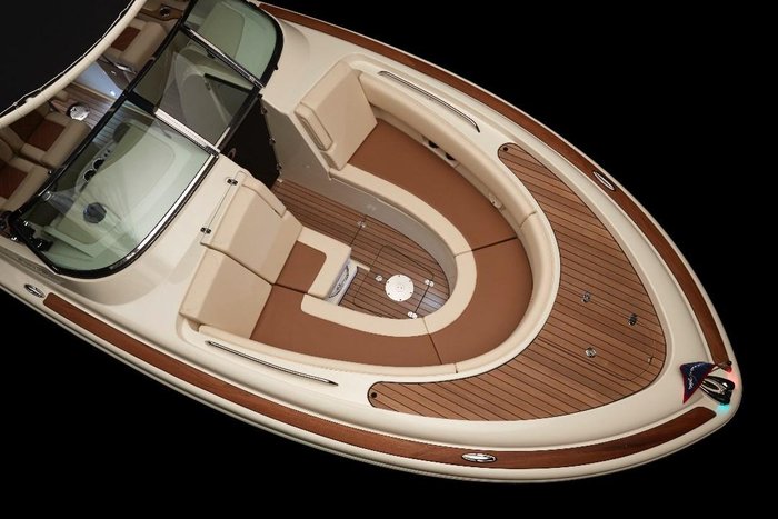 2025 Chris Craft Calypso 30